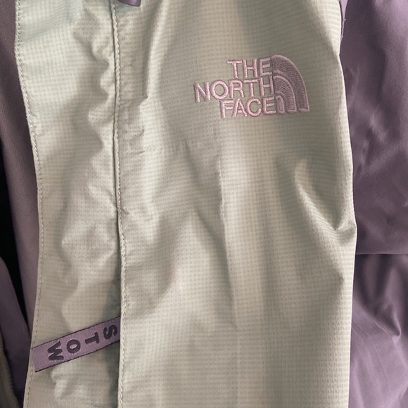 North Face Hyvent Green & Gray Jacket, Size Medium - Picture 9 of 10